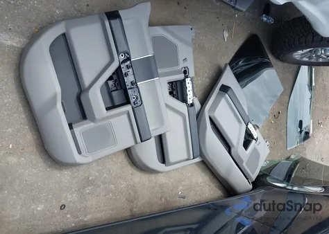 2022 Ford F-250 Xlt из США, поврежденный, VIN 1FT7W2BT9NED55565